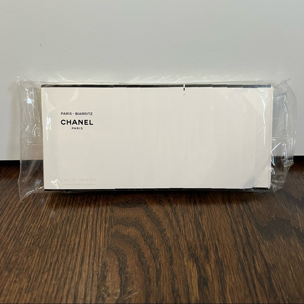 Chanel Perfume Sleeve